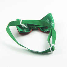 Christmas Scnoflake Bowtie For Pets